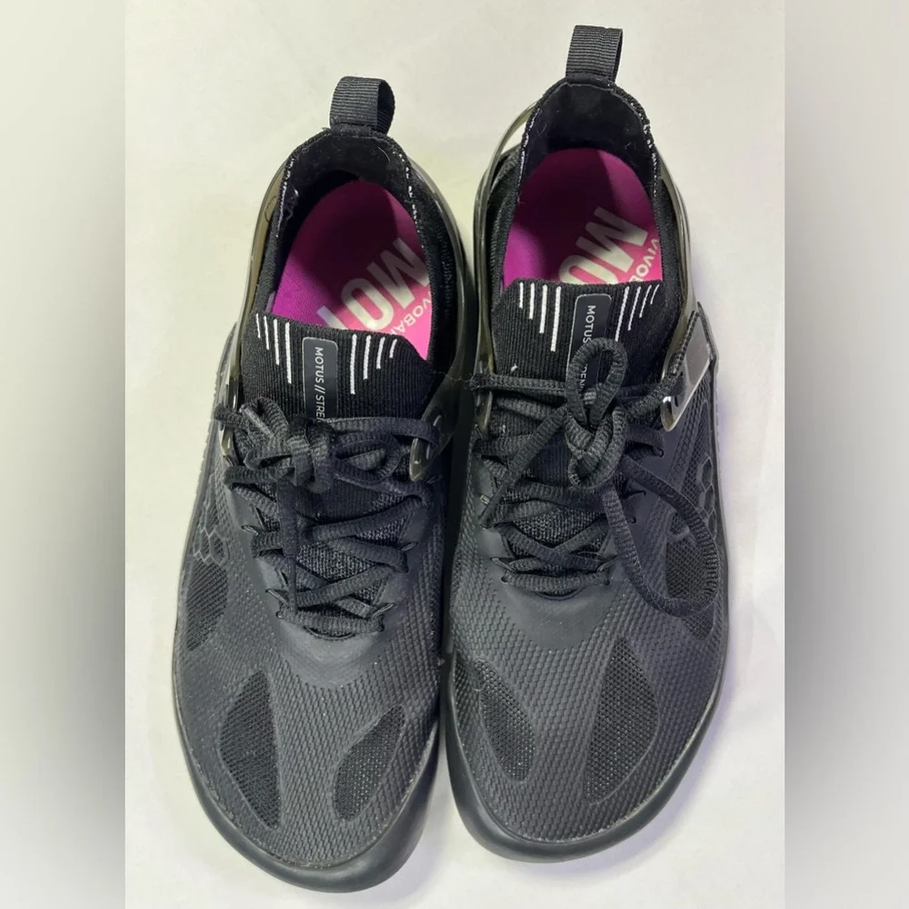 EUC Vivobarefoot MOTUS STRENGTH Size US Women's 10.5/EU 42 Black - Picture 5 of 9